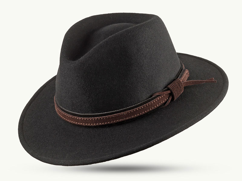 schwarzer Wollhut mit Lederhutband