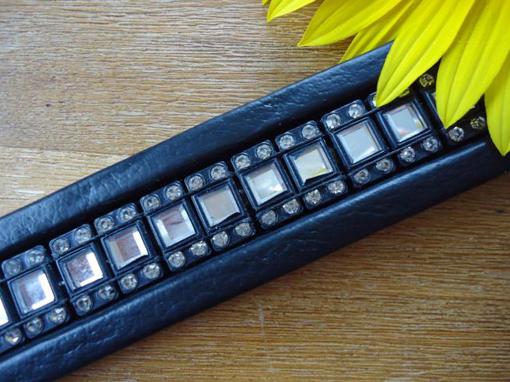 Schwarzes Stirnband mit Strasssteinen für Fahrhalfter