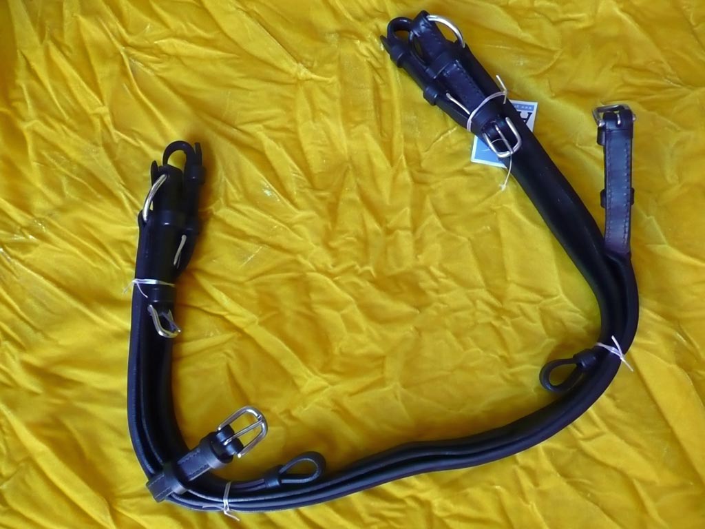 Schwarzes Hintergeschirr für Pferdegeschirr