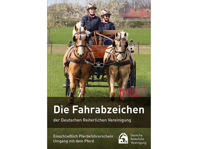 Buch Fahrabzeichen der Deutschen Reiterlichen Vereinigung NEU 2026