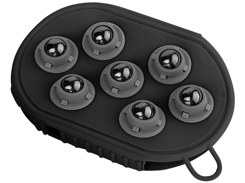 grüner Massagehandschuh mit Metall Rollen