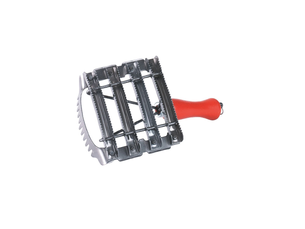 Metallstriegel mit Mähnenkamm von Kerbl Metallstriegel mit Mähnenkamm von Kerbl